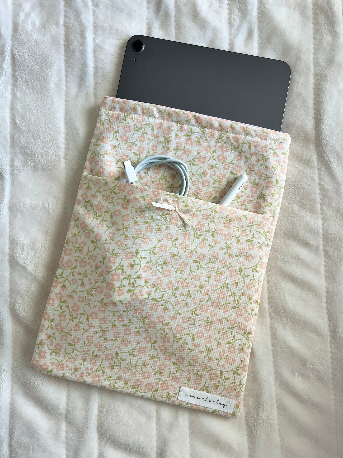 The Paisley Large Book Sleeves