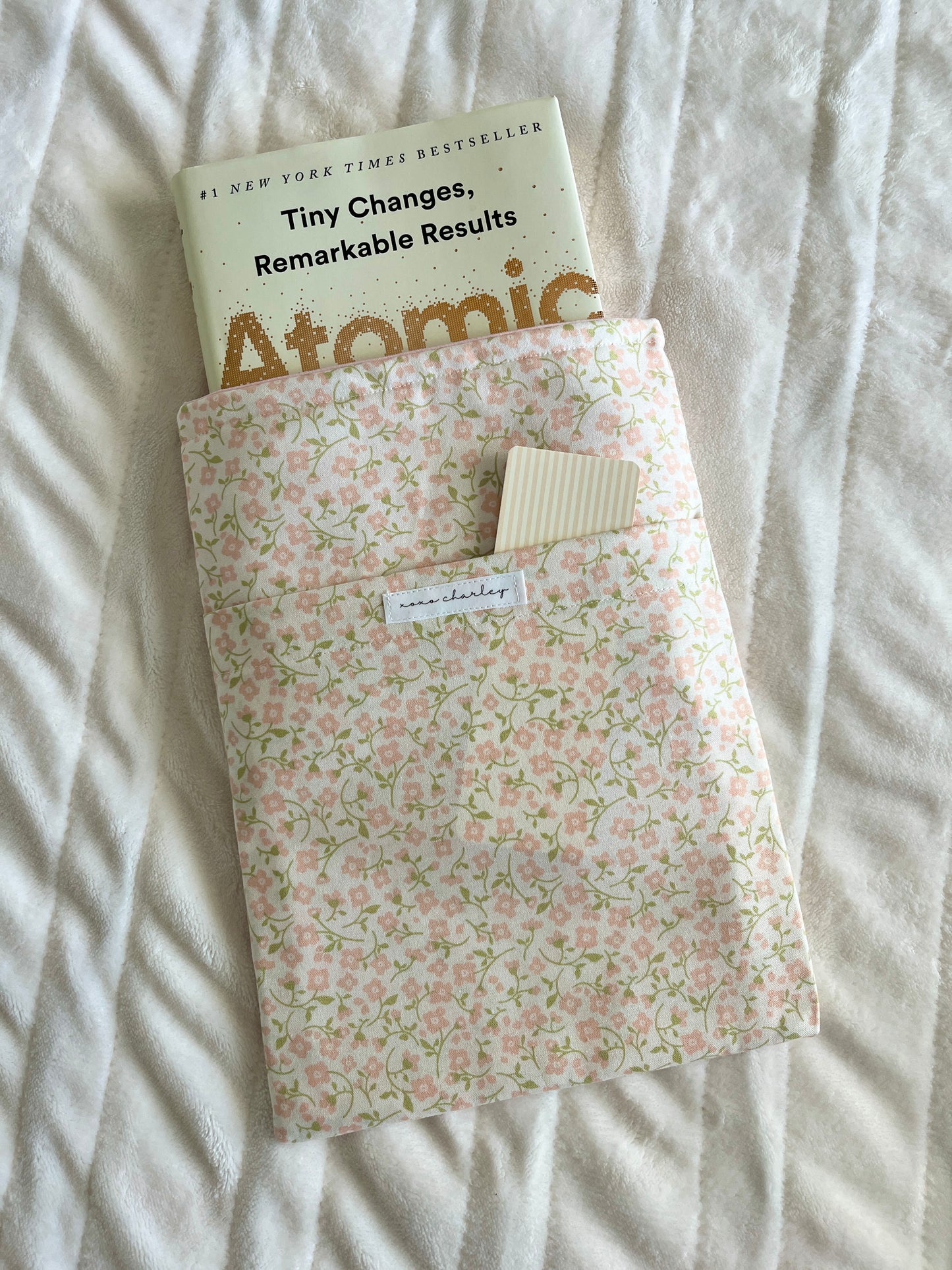 The Paisley Large Book Sleeves