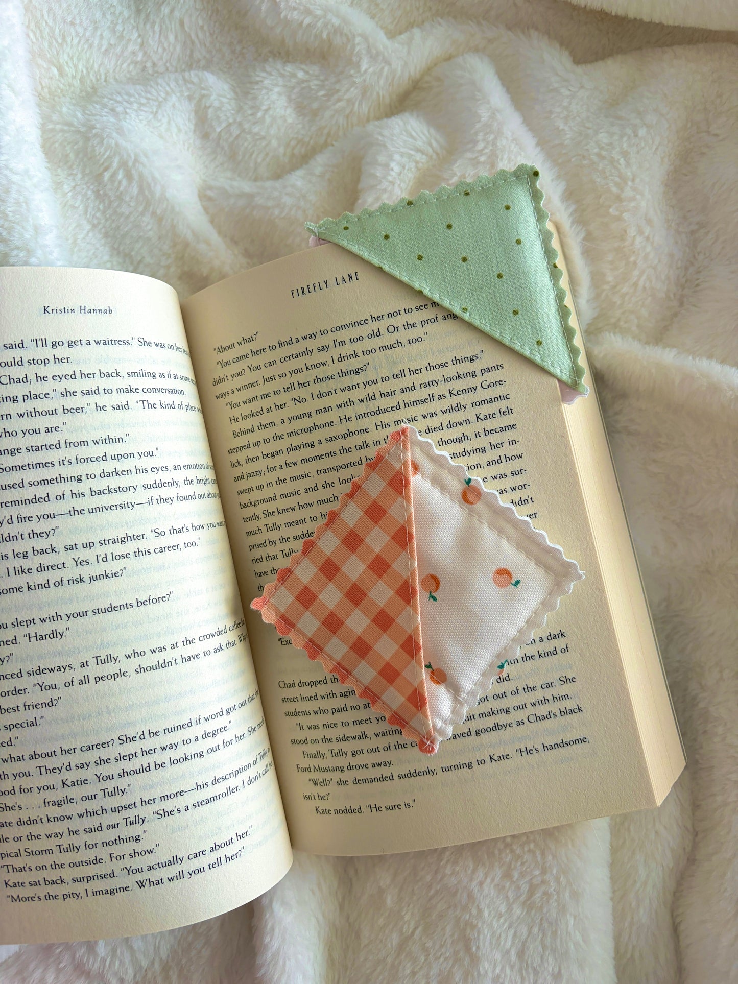 The Monthly Make 02 Mystery Fabric Corner Bookmark *limited-edition*