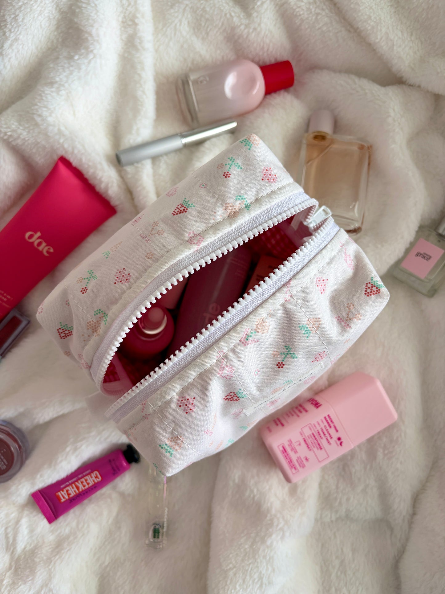 Pixel Picnic Medium Makeup Bag *limited-edition*