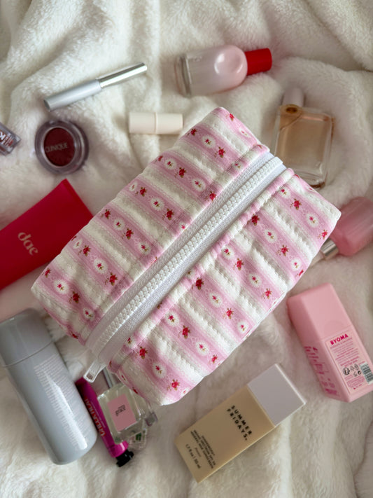 Raspberry Sorbet Medium Makeup Bag *limited-edition*