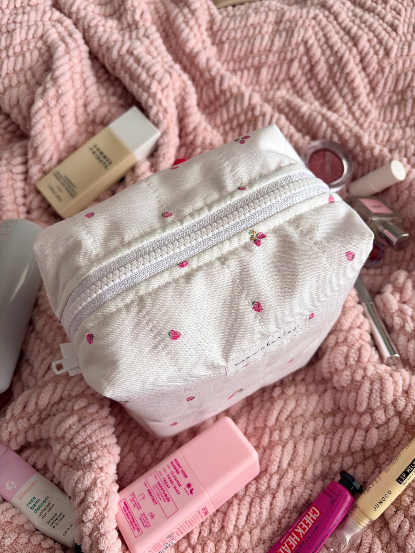 Berry Sweet Medium Makeup Bag *limited-edition*
