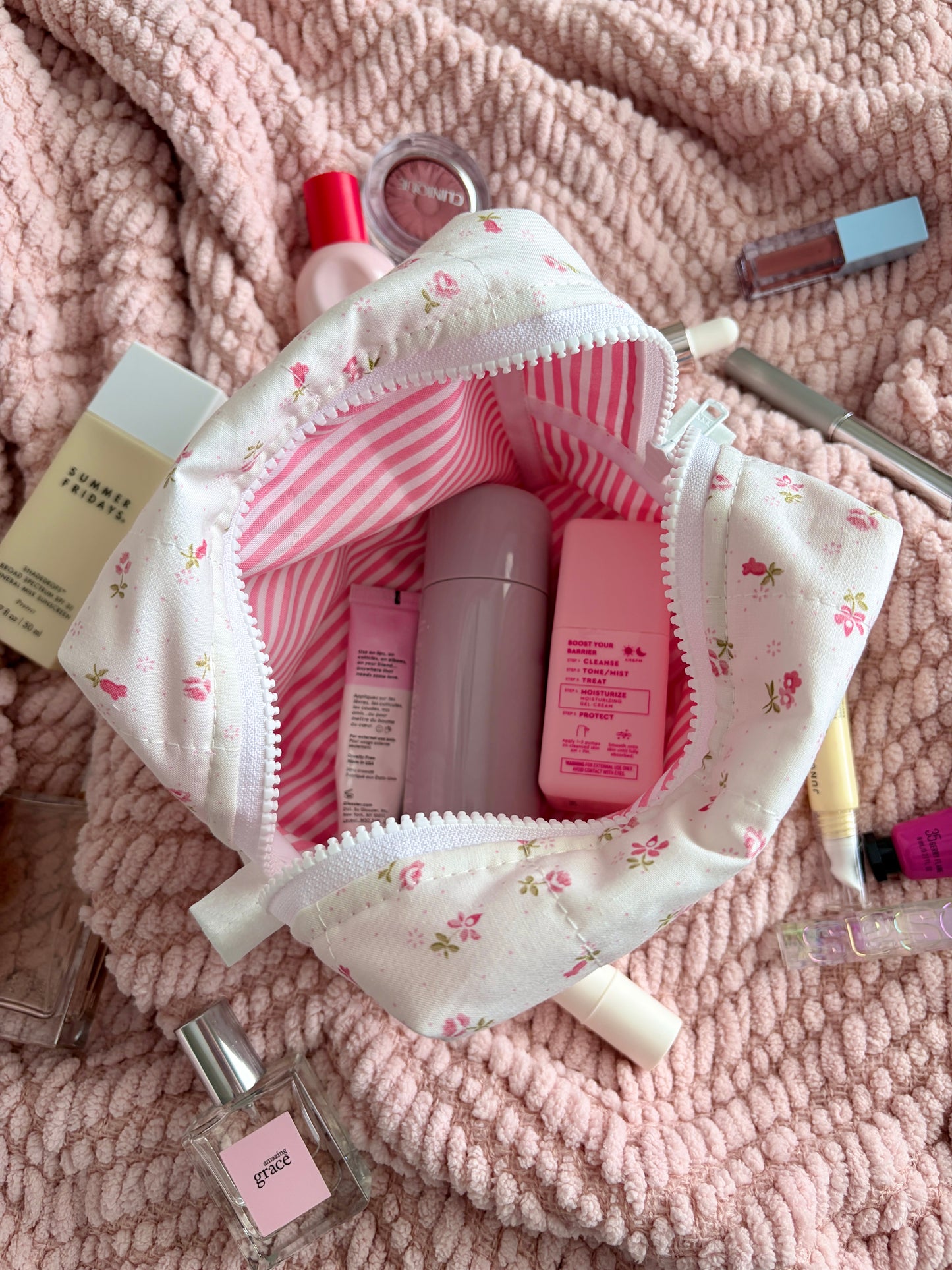 Pink Chantilly Medium Makeup Bag *limited-edition*