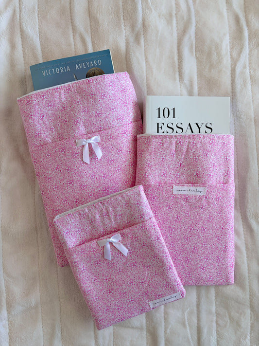 Pink Hawaiian E-Reader/Book Sleeve