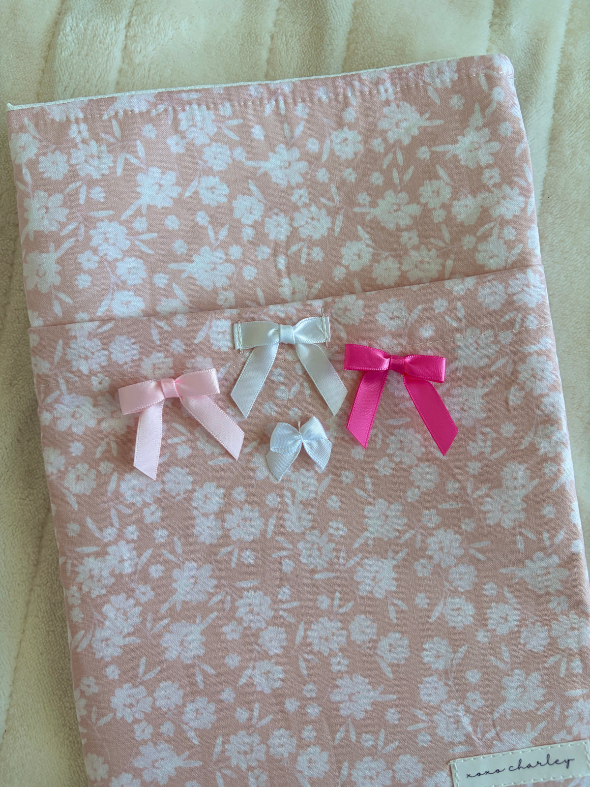 Floral ballerina e-reader/book sleeve, pale pink floral print with layered ribbon bows