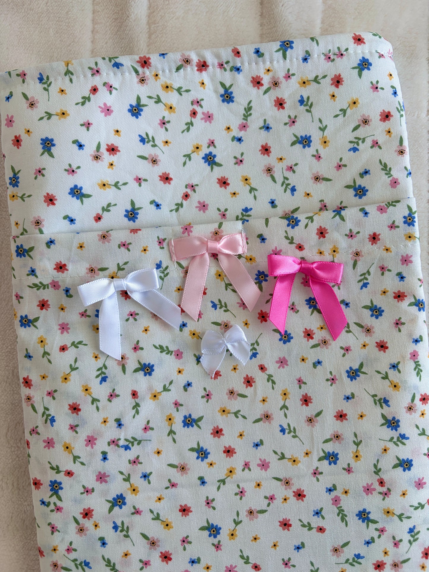 Mini Colorful Flowers E-Reader/Book Sleeve