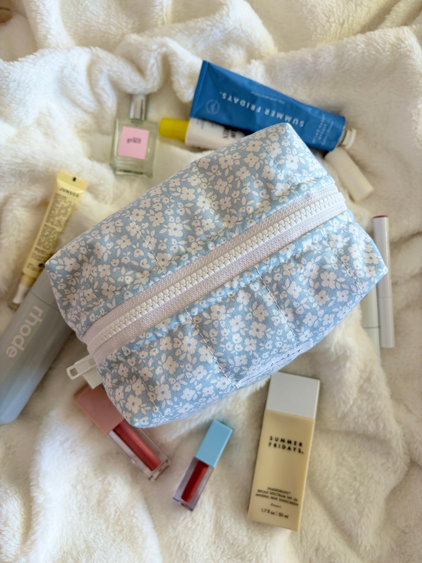 Penelope Medium Makeup Bag *limited-edition*