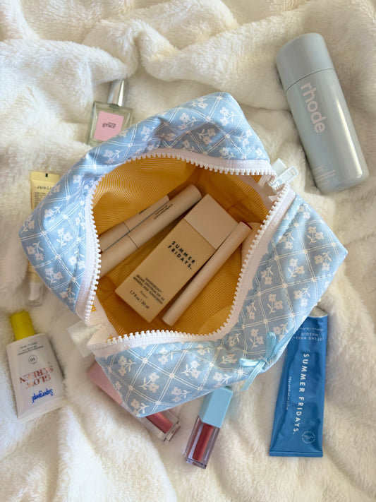 Forget-Me-Not with Blue Bow Medium Makeup Bag *limited-edition*