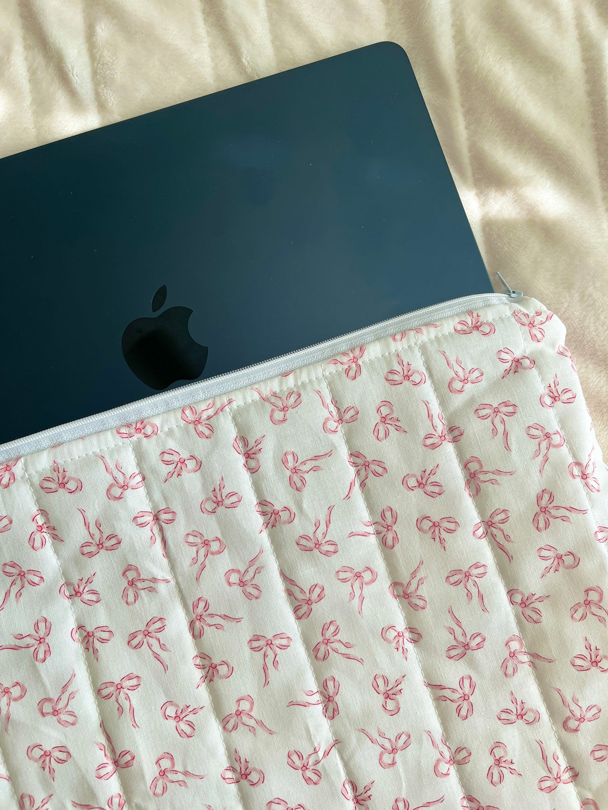 Mini Pink Bows Laptop & Tablet Sleeve - Pink Gingham