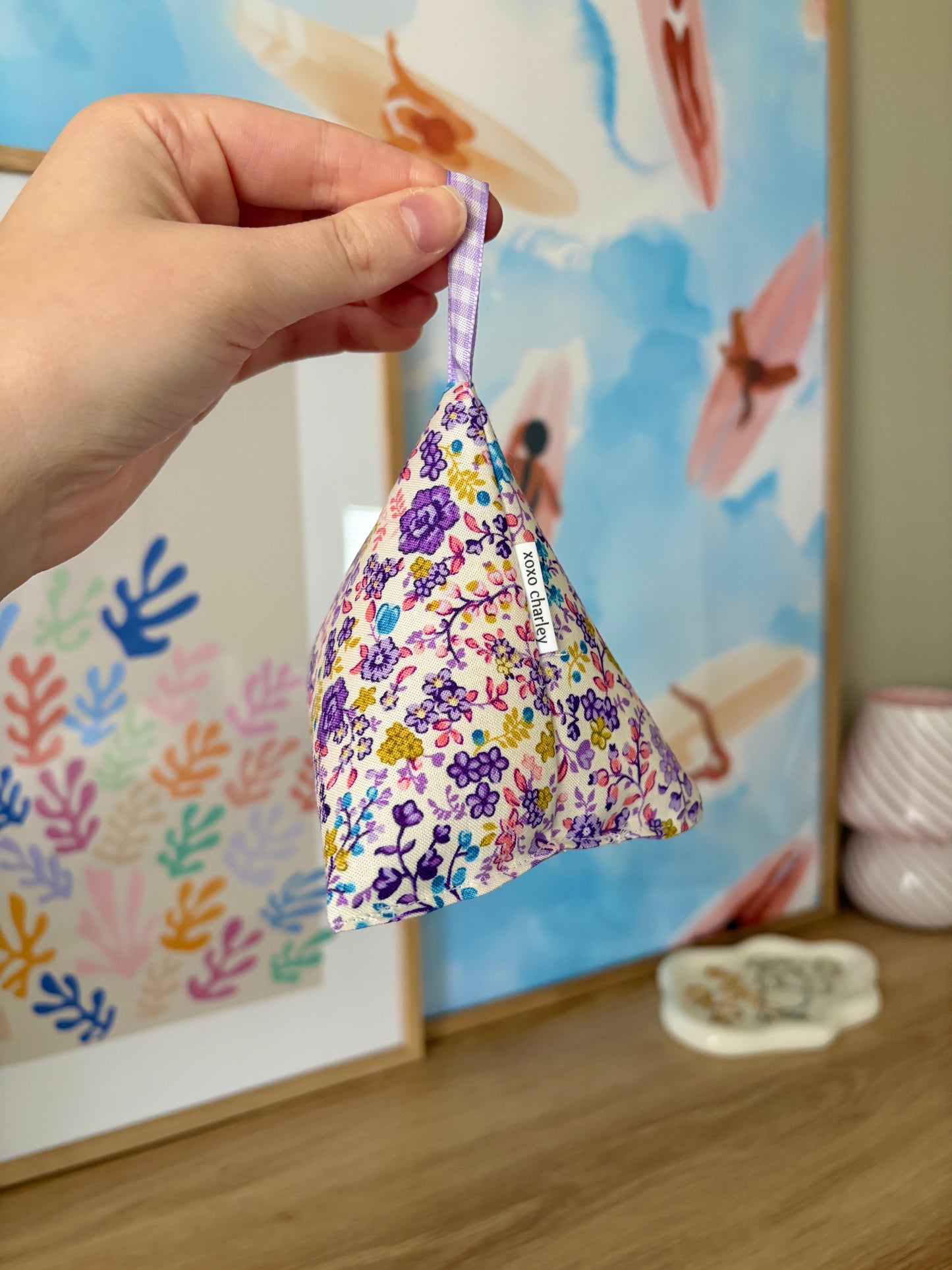 Ditsy Picnic Purple Pattern Weight