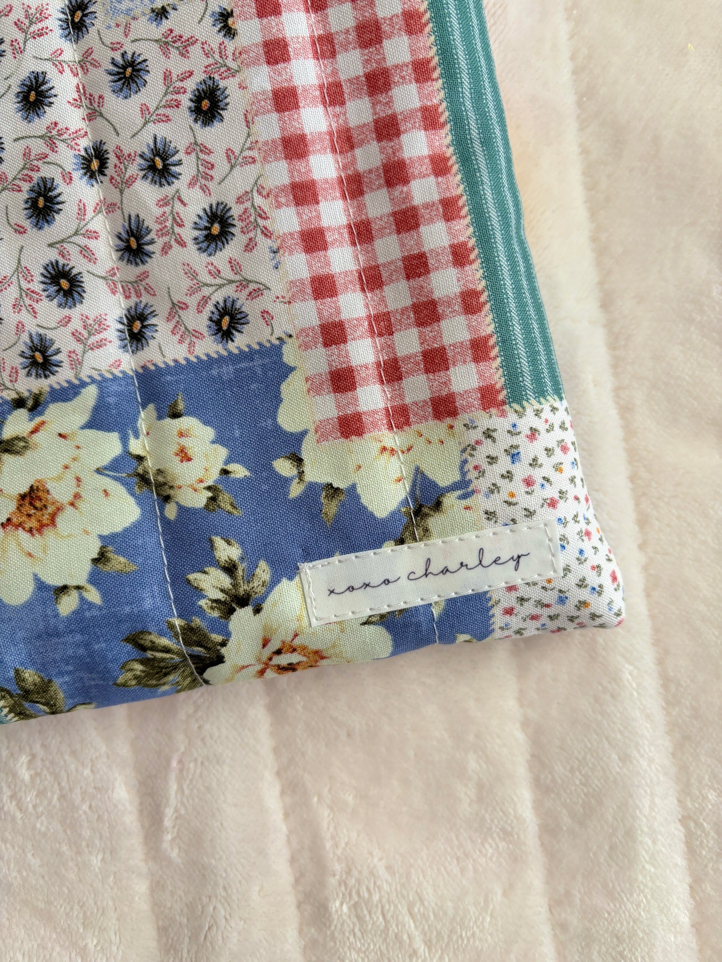 Colorful Picnic Laptop & Tablet Sleeve