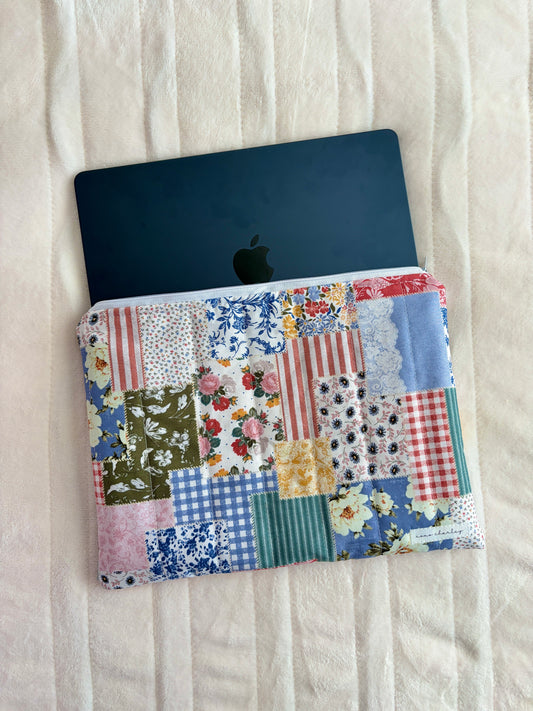 Colorful Picnic Laptop & Tablet Sleeve