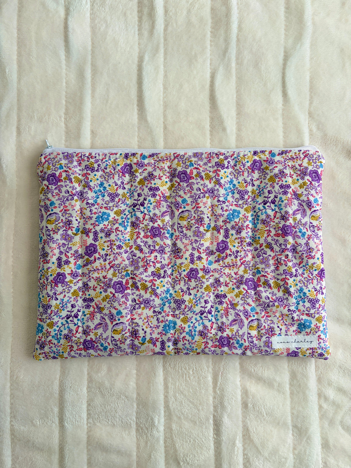 Floral laptop & tablet sleeve, purple-pink ditsy print with zip closure
