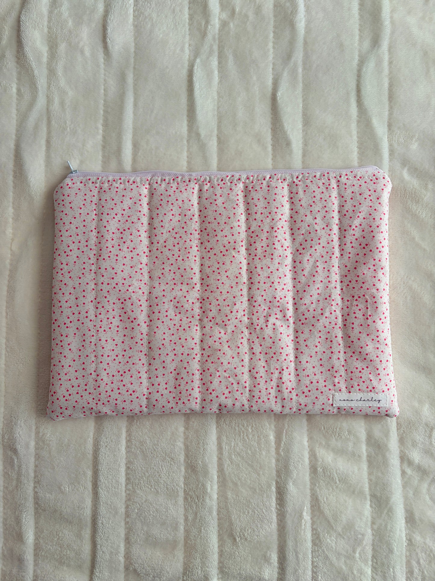 Tiny Pink Hearts Laptop & Tablet Sleeve