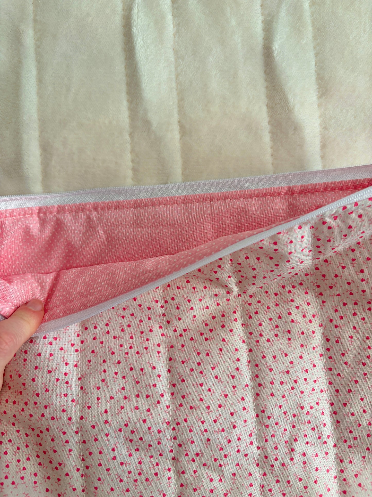 Tiny Pink Hearts Laptop & Tablet Sleeve