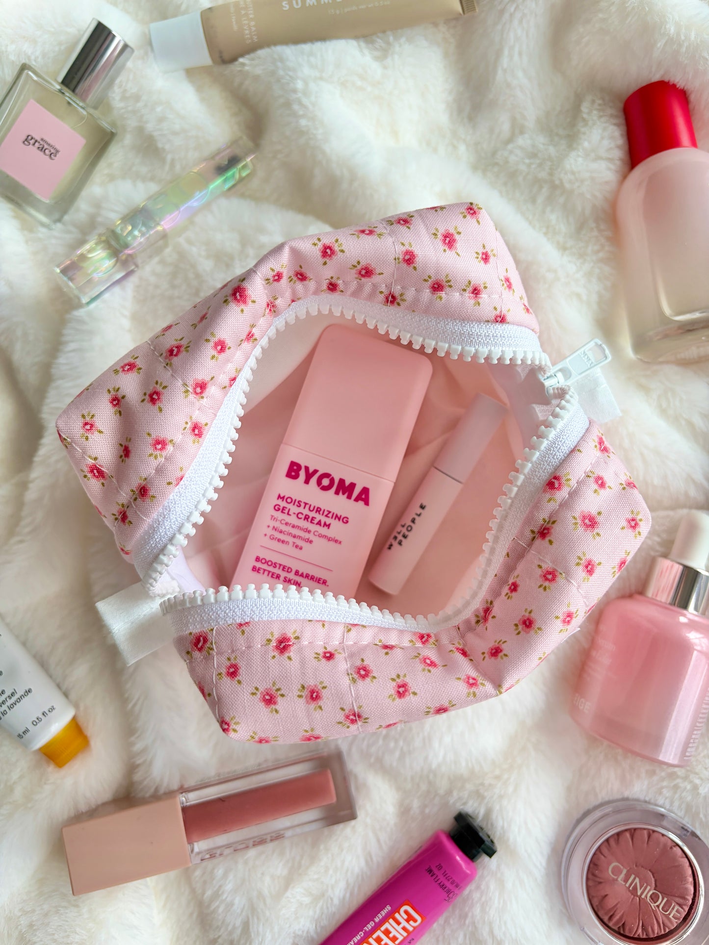 Minnie Mini Makeup Bag *limited-edition*