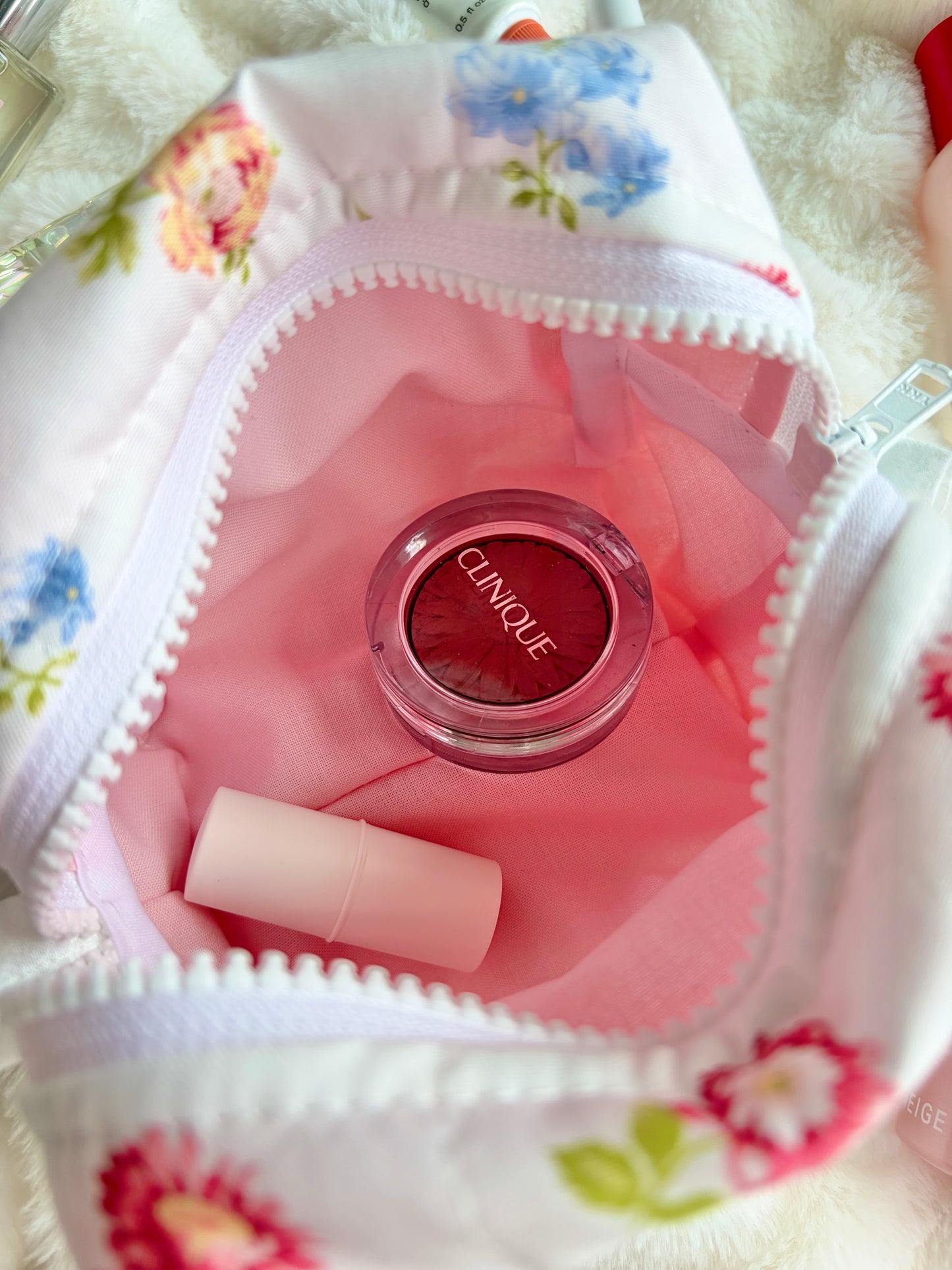 Martha Pink Mini Makeup Bag *limited-edition*