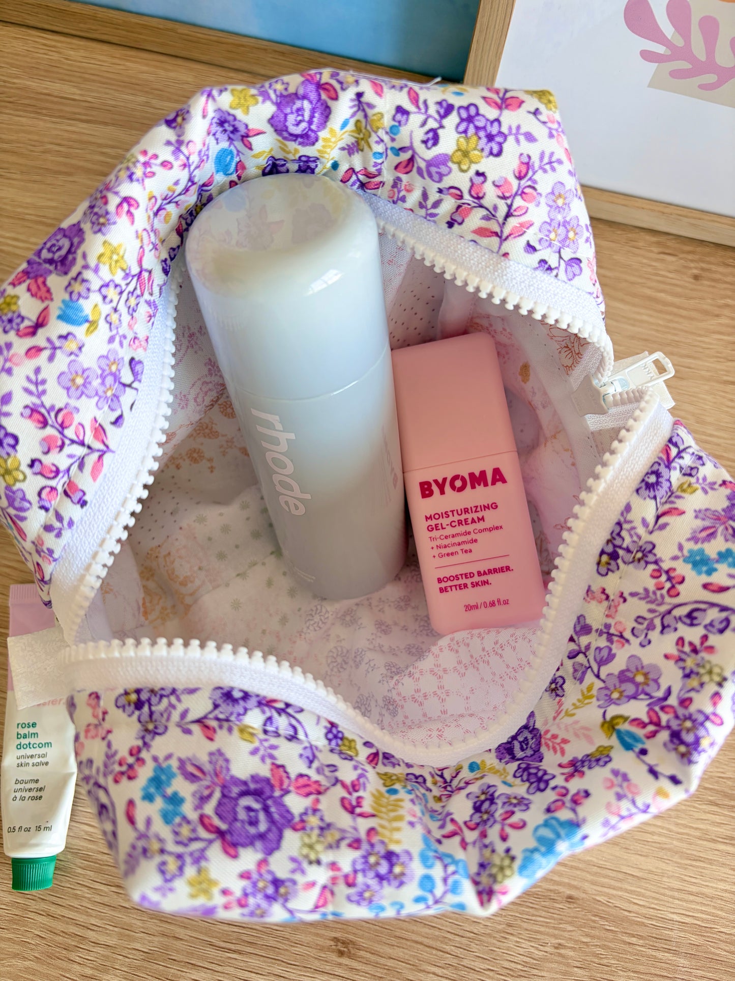 Ditsy Picnic Purple Medium Makeup Bag