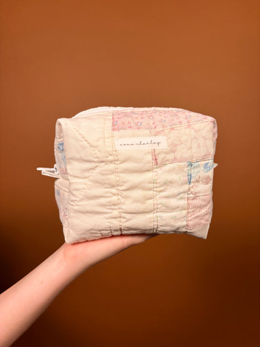 Julia Pink Medium Makeup Bag *limited-edition*