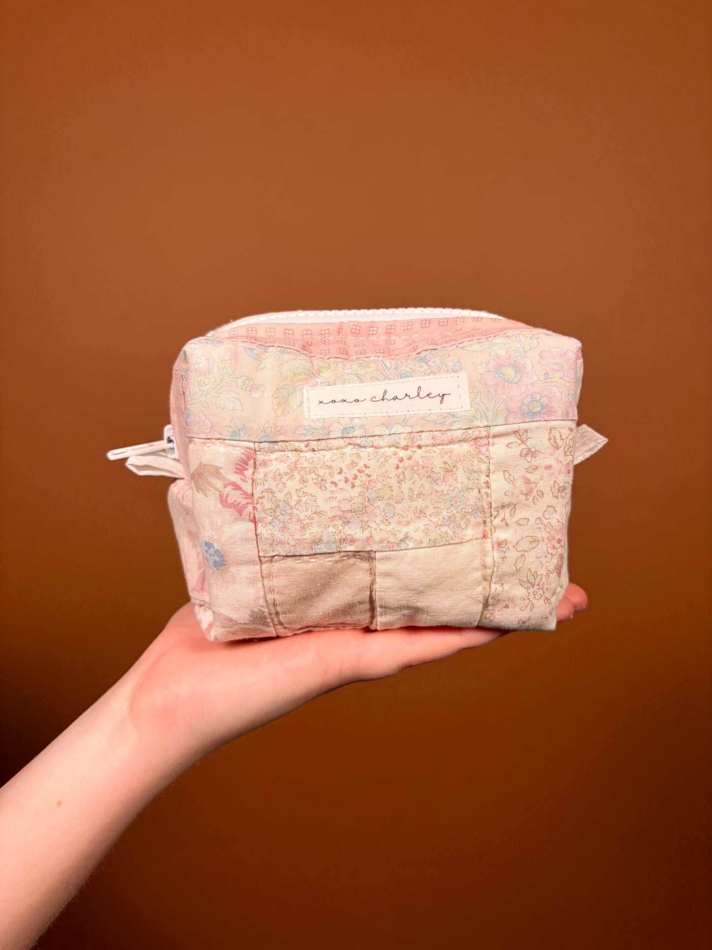 Julia Pink Mini Makeup Bag *limited-edition*
