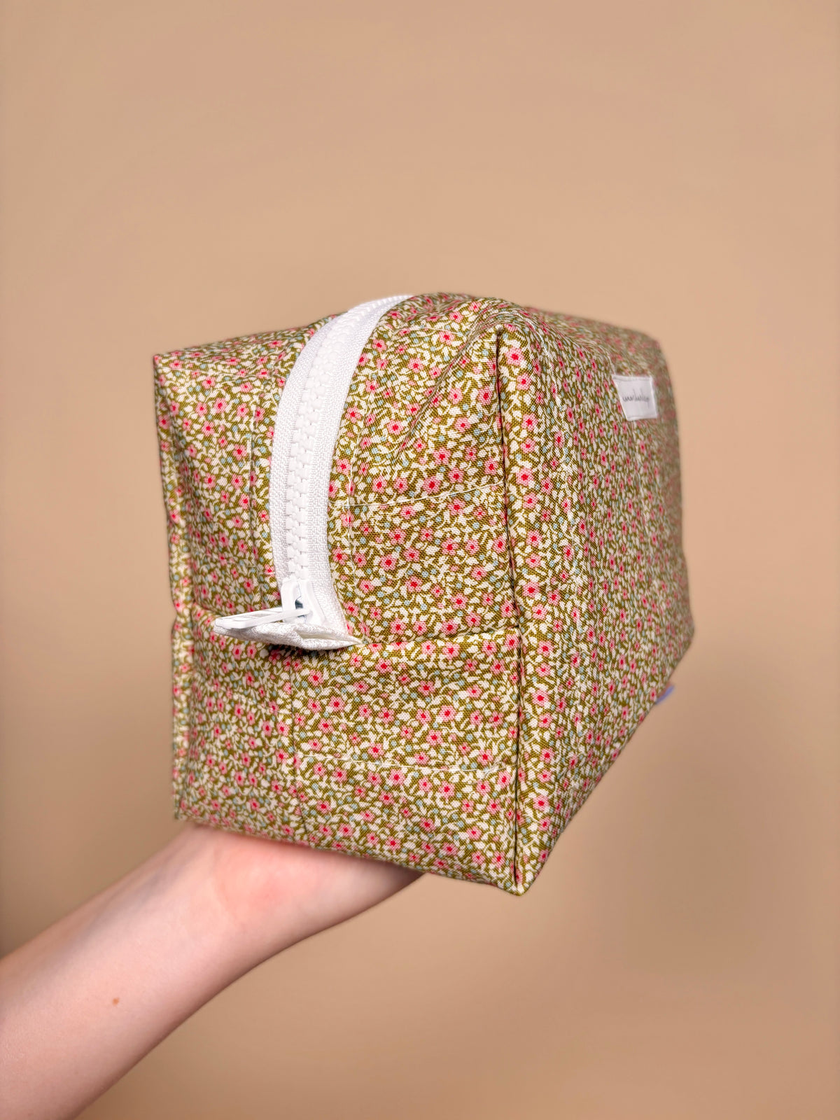 Clover Medium Makeup Bag *limited-edition*