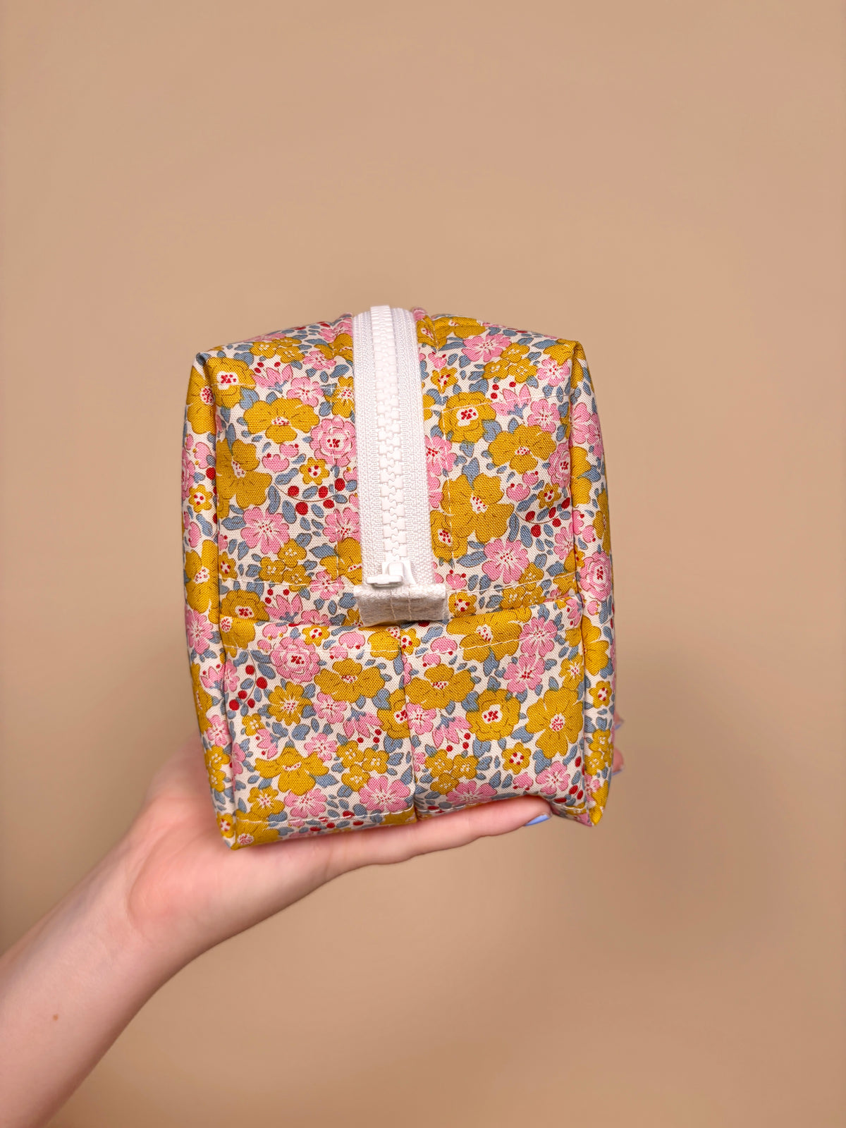 October Skies Medium Makeup Bag *limited-edition*