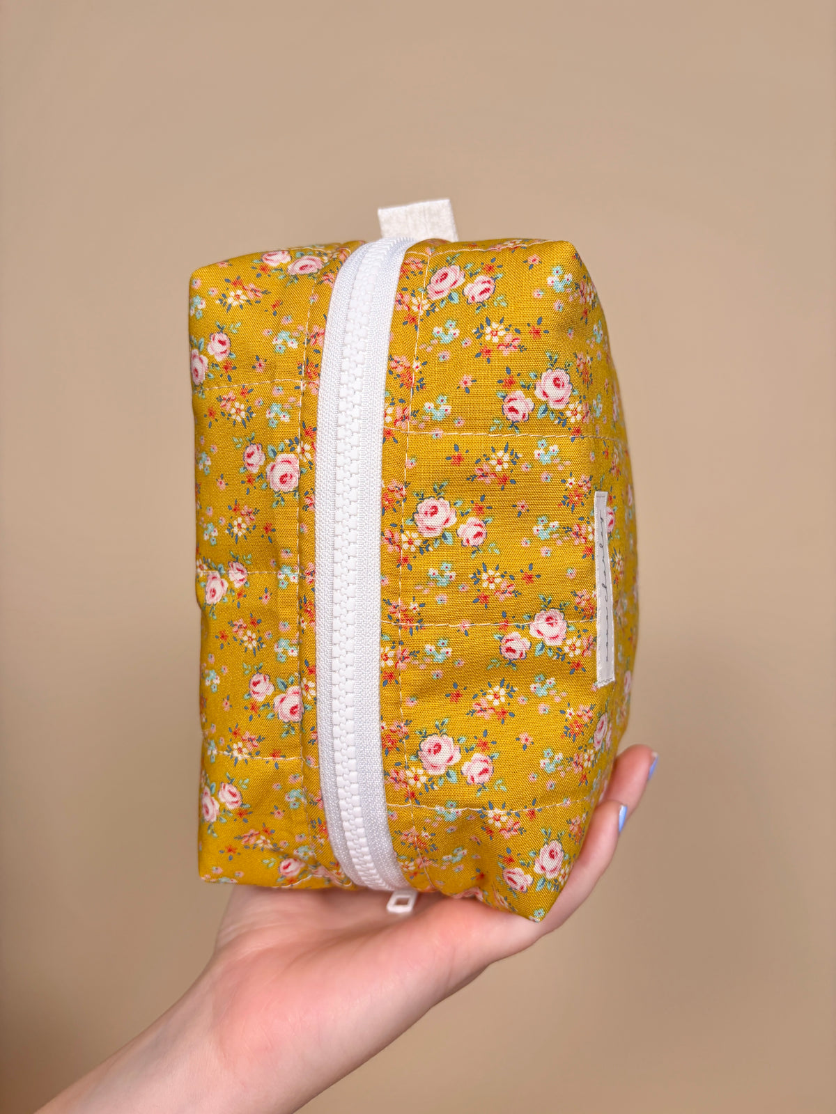 Golden Hour Medium Makeup Bag *limited-edition*