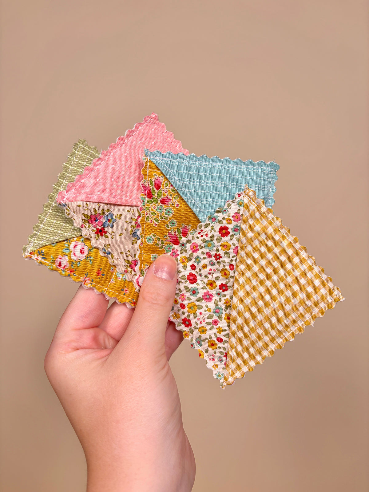The Monthly Make 10 Mystery Fabric Corner Bookmark *limited-edition*