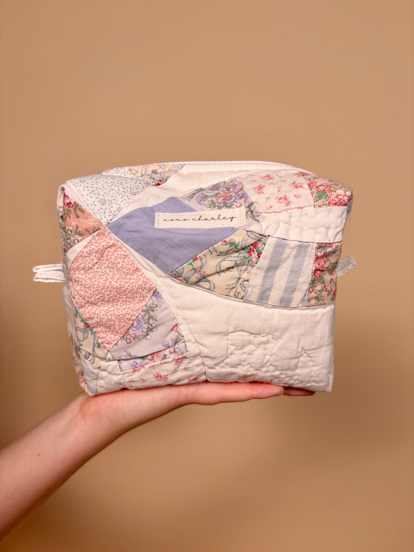 Annika Purple Medium Makeup Bag *limited-edition*
