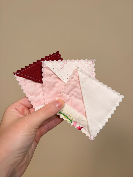 The Monthly Make 08 Alice Mystery Fabric Corner Bookmark *limited-edition*
