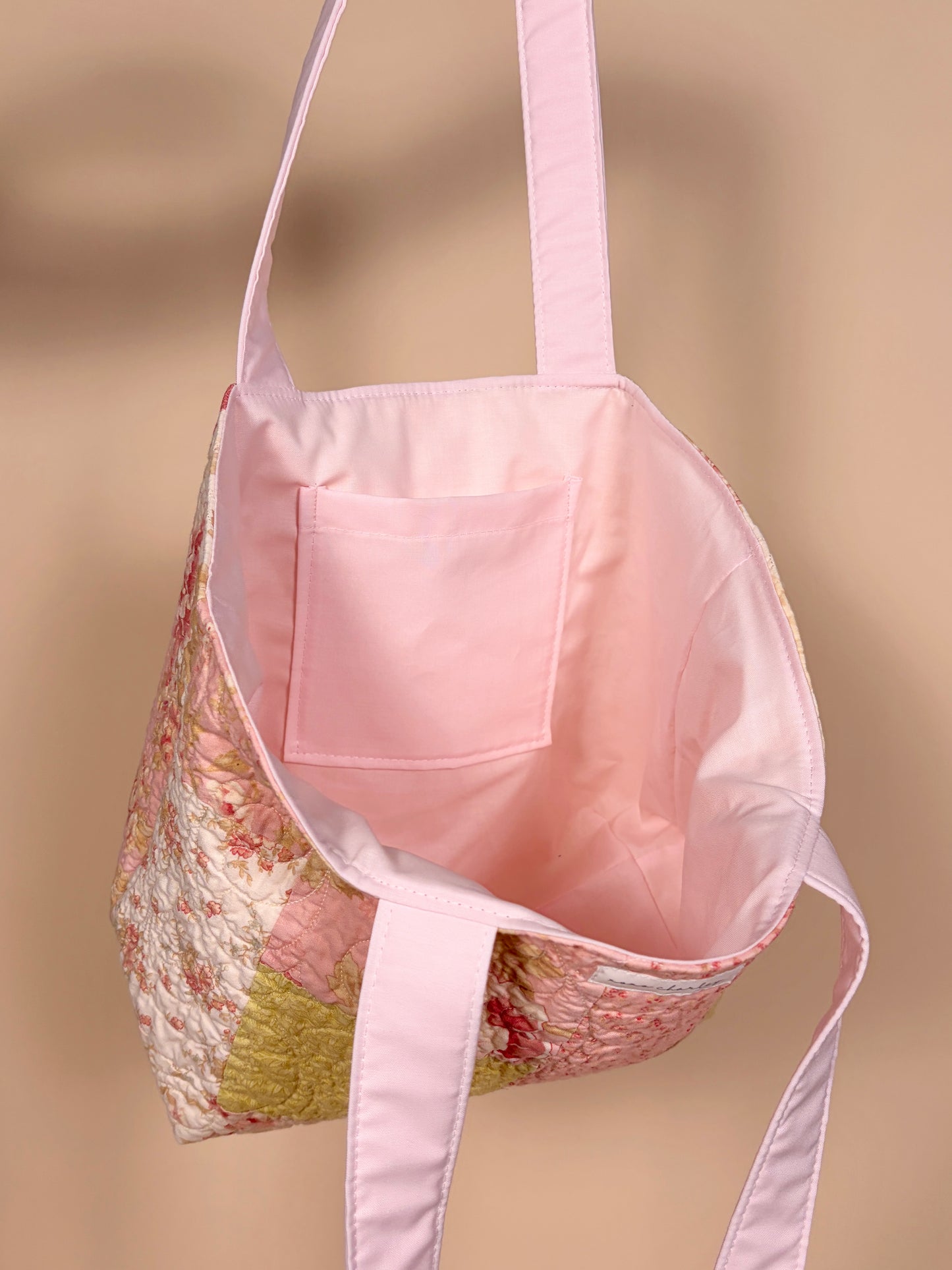 Selena Pink Large Tote Bag *limited-edition*