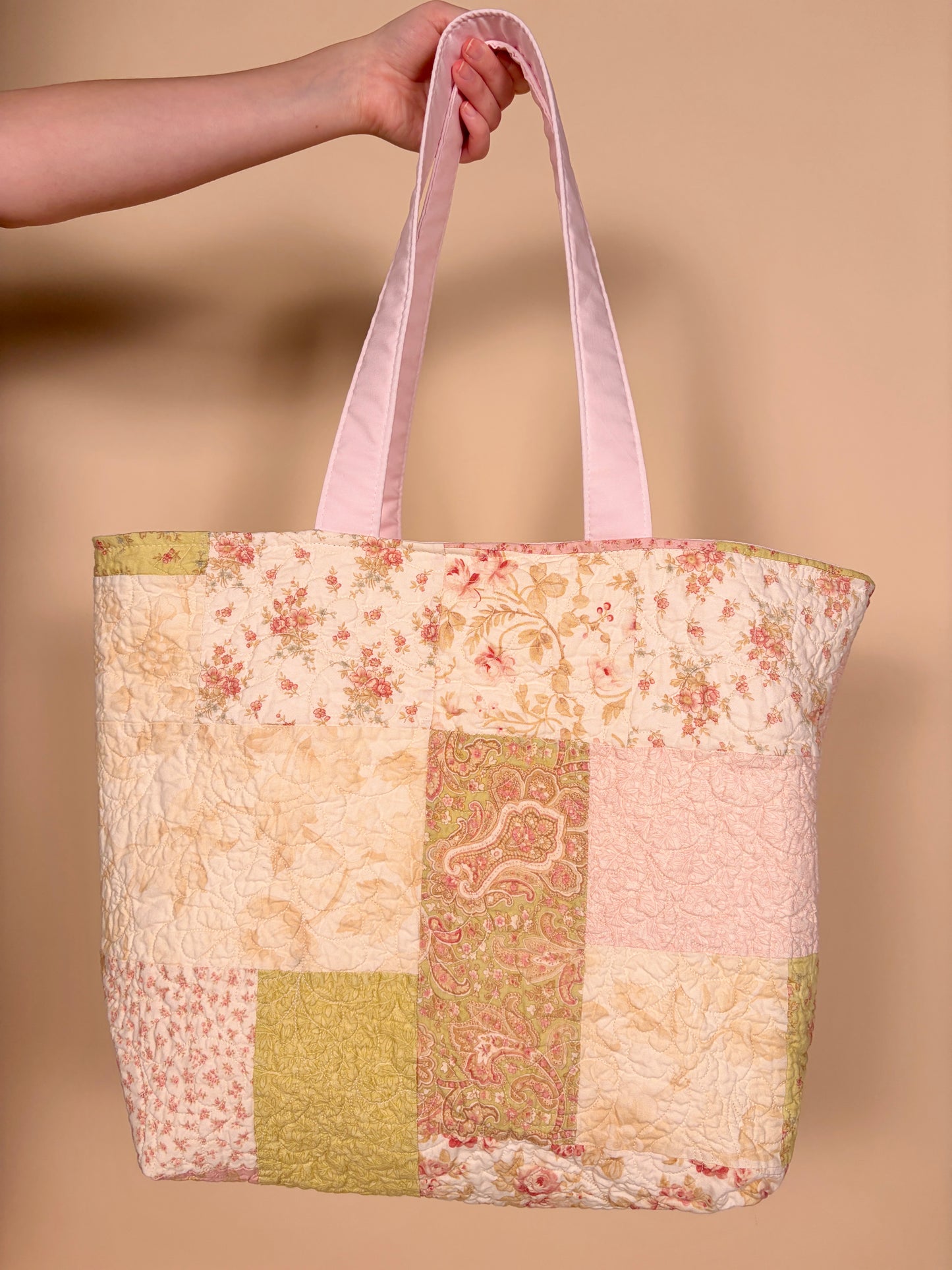 Selena Pink Weekender Tote Bag *limited-edition*