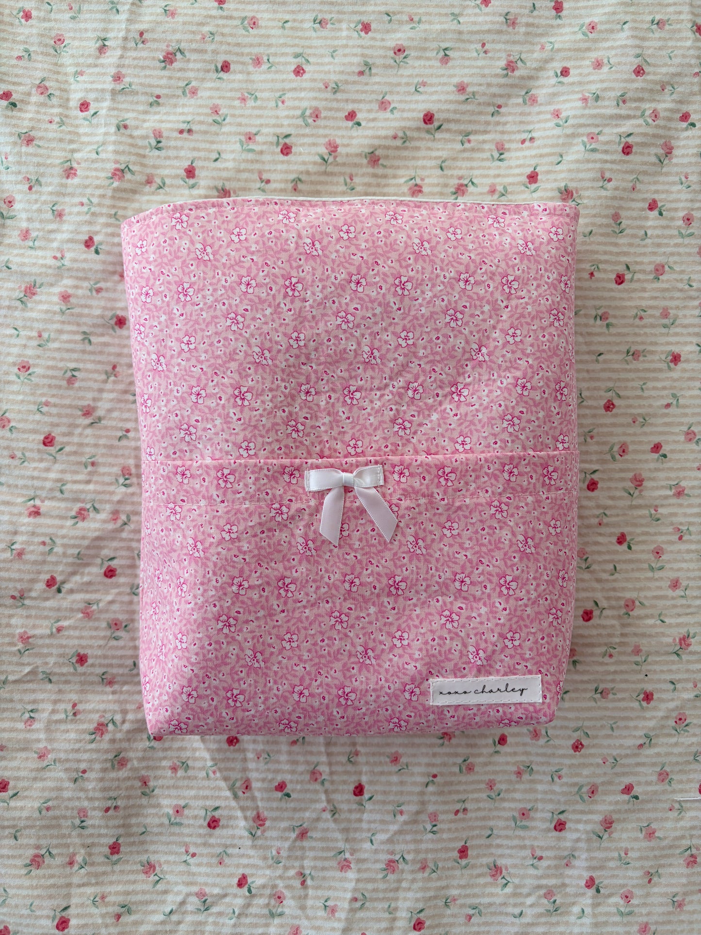 Pink Hawaiian Bible Sleeve