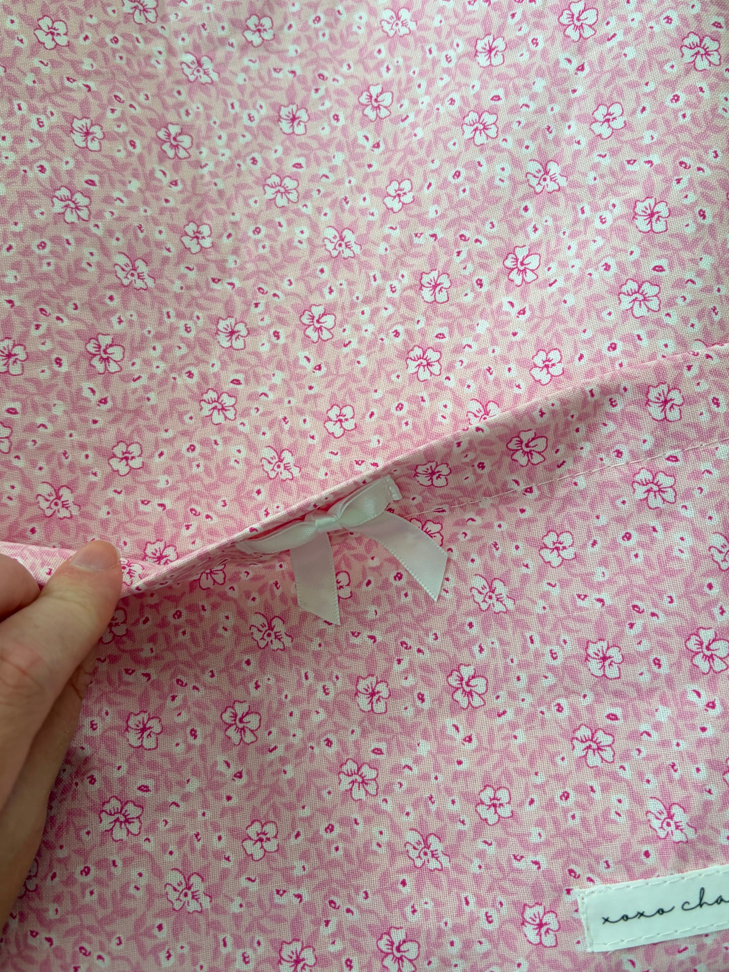 Pink Hawaiian Bible Sleeve