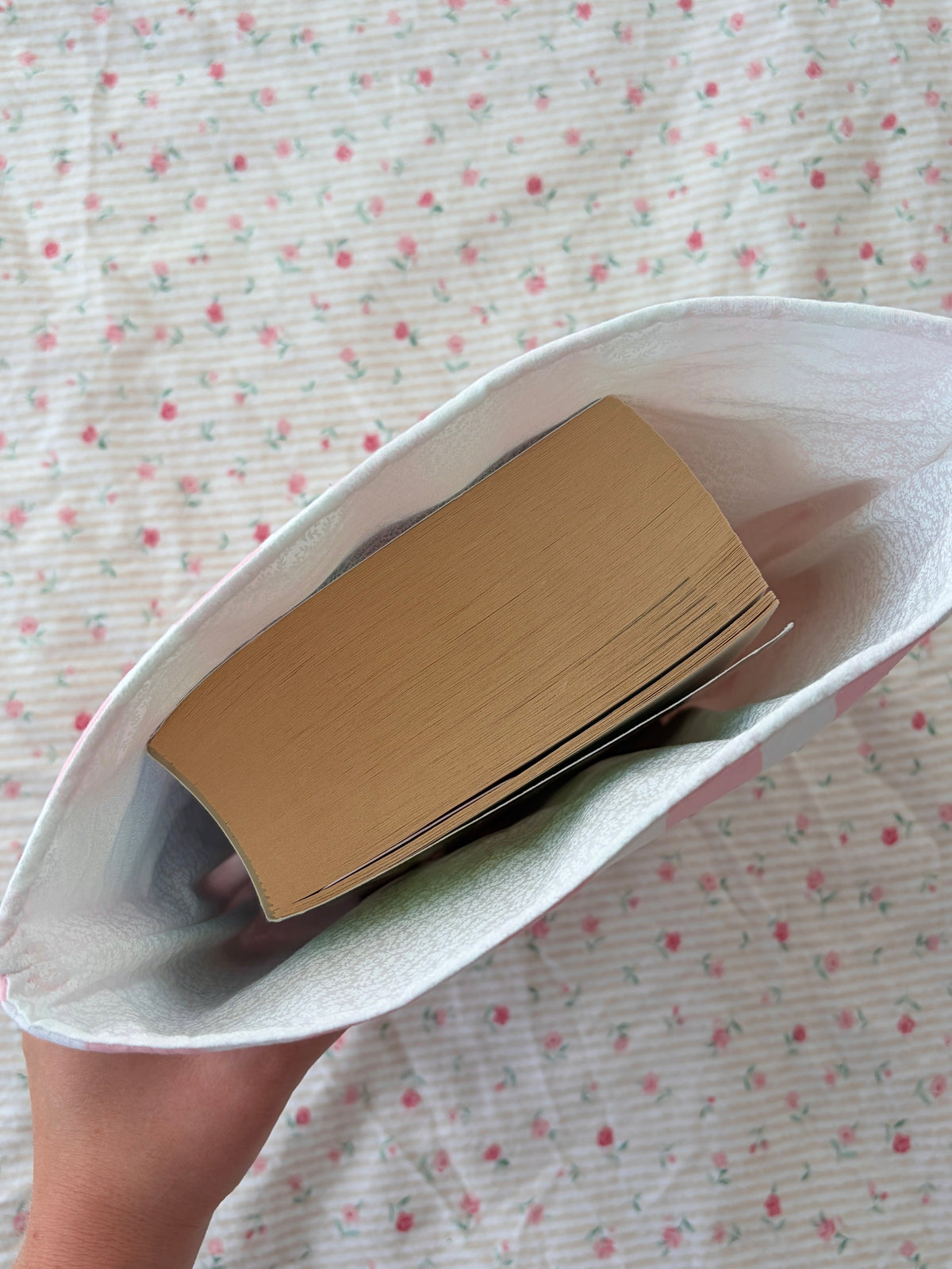 Pink & White Stripe Bible Sleeve