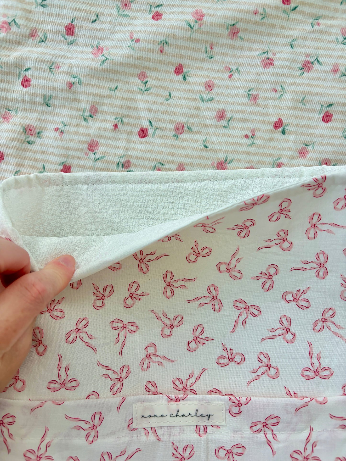 Mini Pink Bows Bible Sleeve