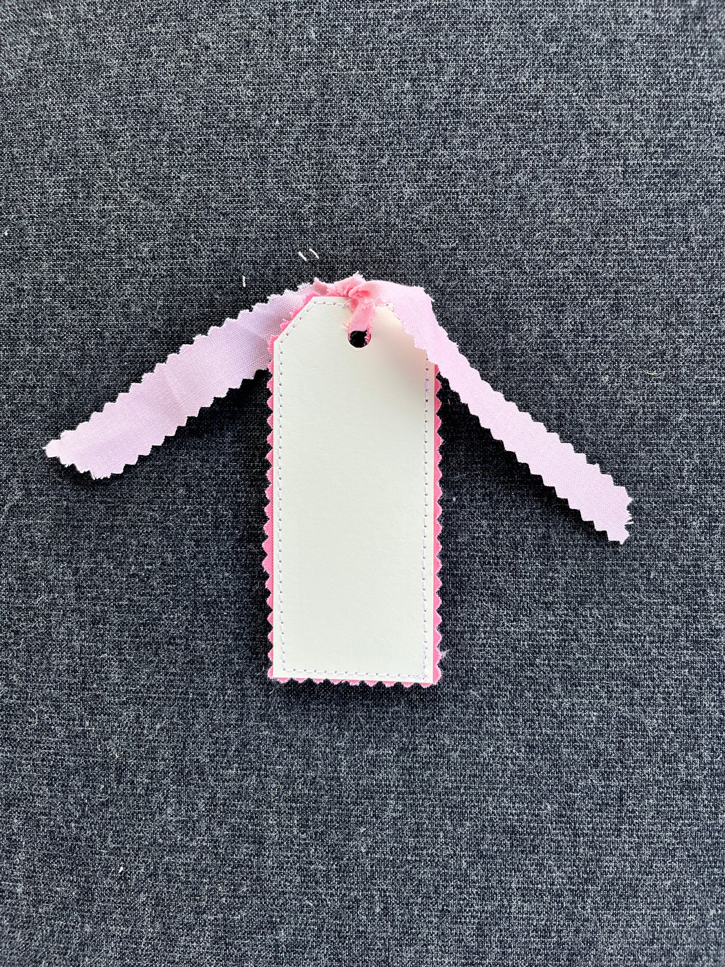The Light Pink Strawberry Gift Tag *limited-edition*