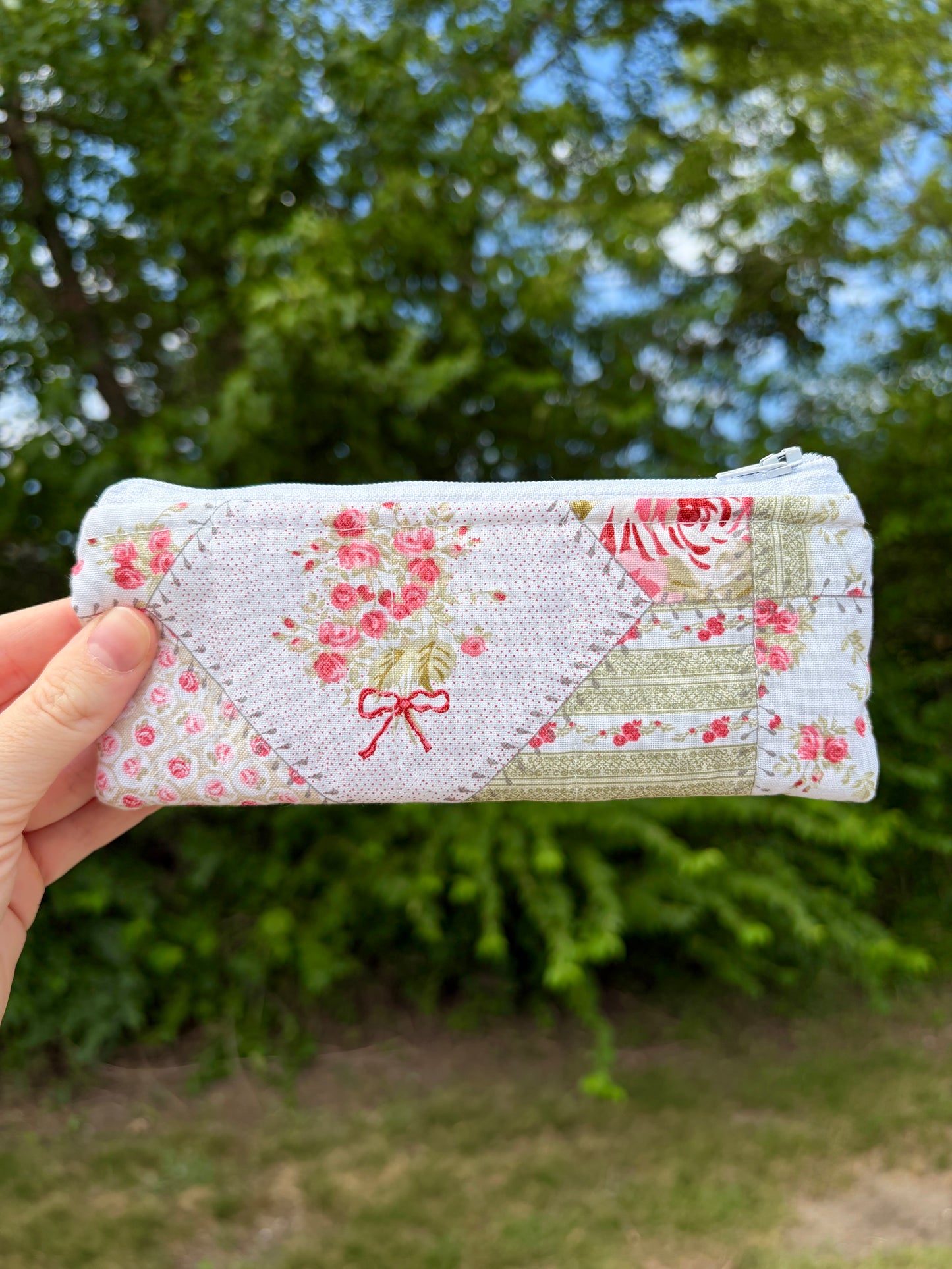 Rosette Pencil & Glasses Case