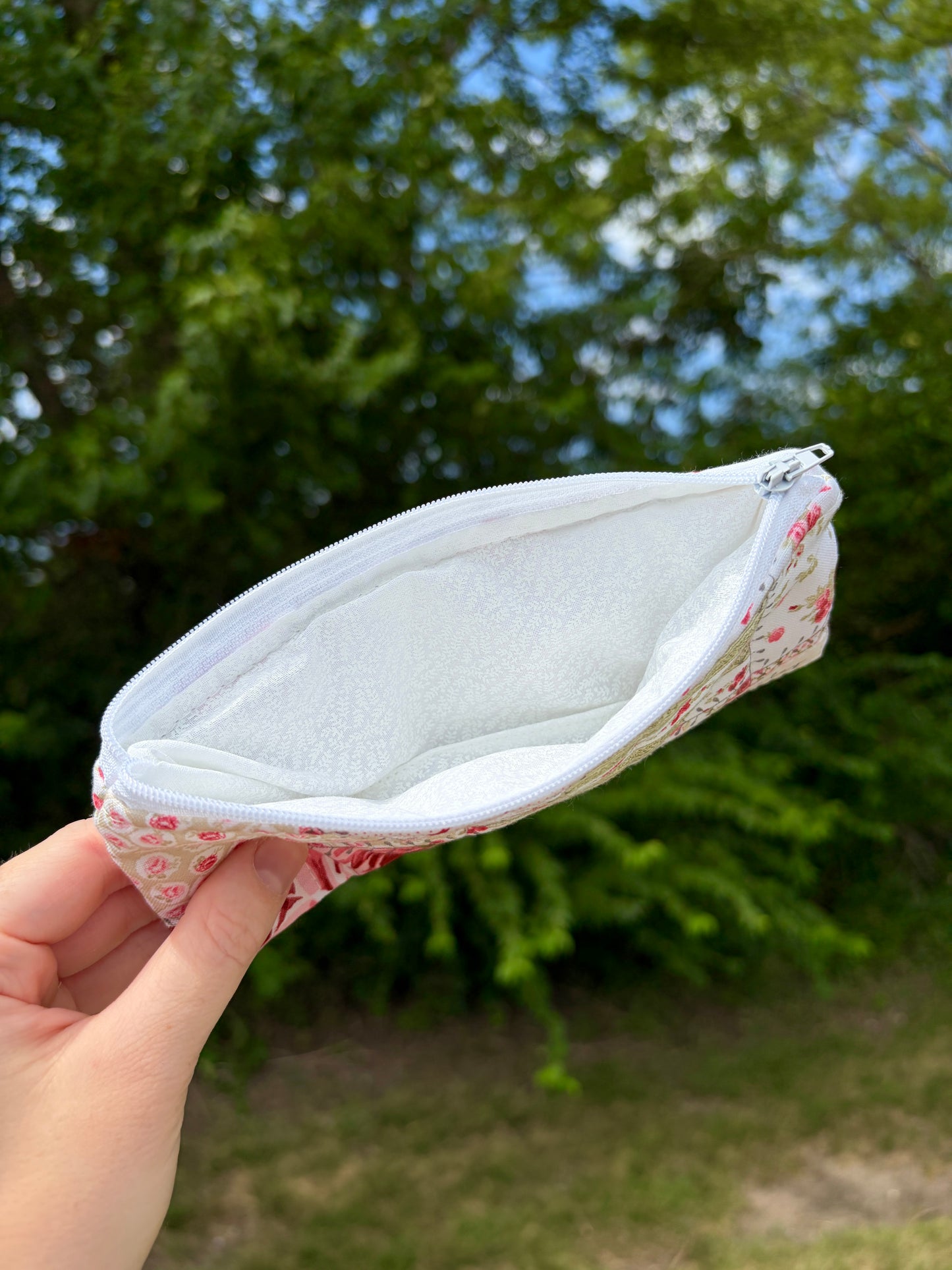 Rosette Pencil & Glasses Case