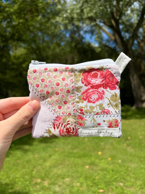 Floral patchwork rosette keychain wallet with zip closure
