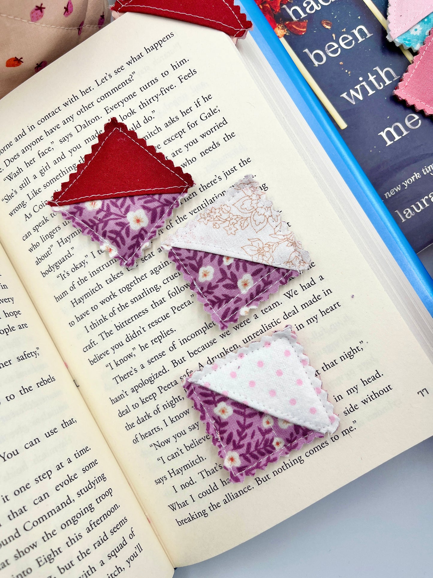 3-Pack Mini Corner Bookmark - Random