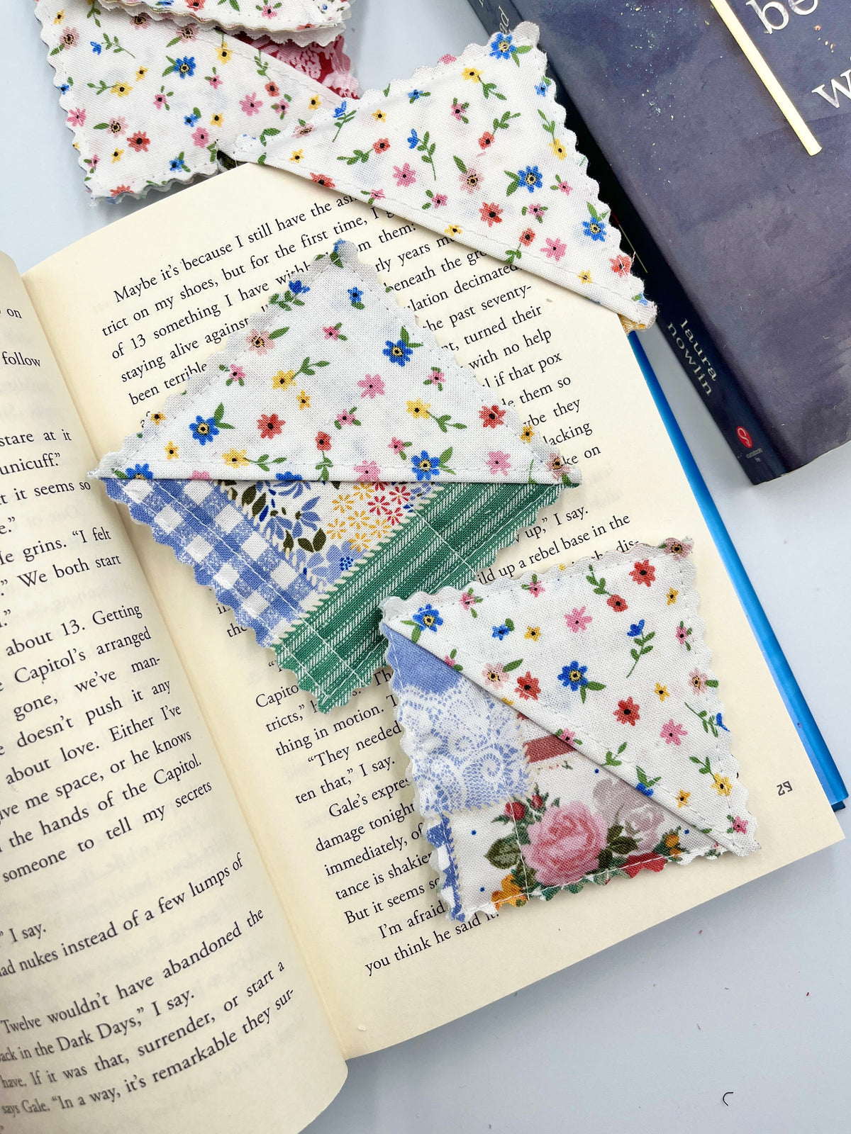 Floral corner bookmarks with green and blue gingham, rose applique on book