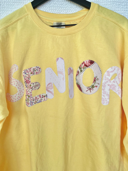 "Senior" Crewneck Sweatshirt (Size L)