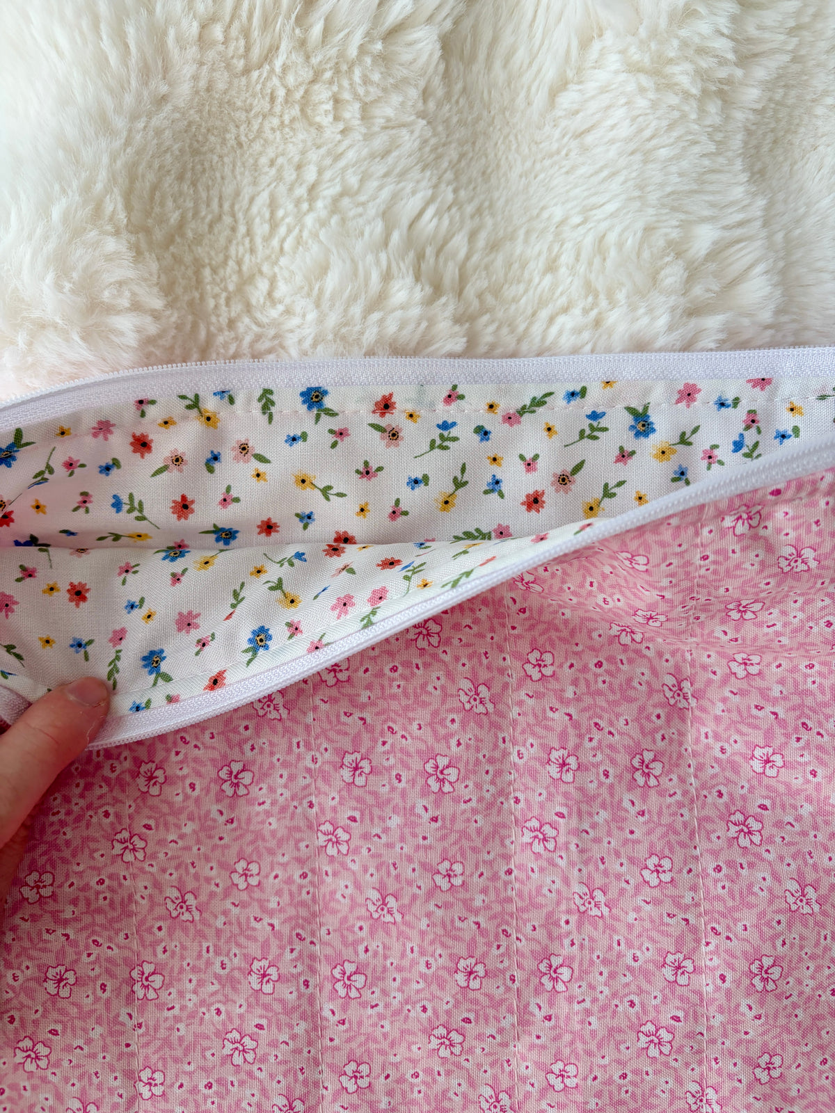 Pink Hawaiian Laptop & Tablet Sleeve - Mini Colorful Flowers
