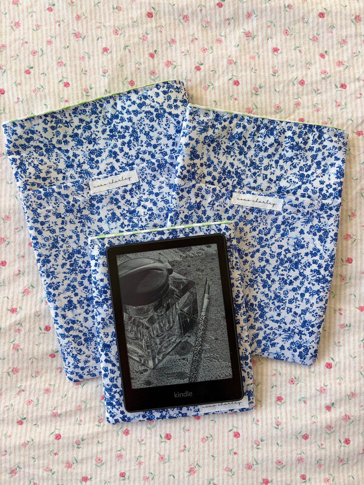 Royal Blue Floral E-Reader/Book Sleeve - Green Gingham