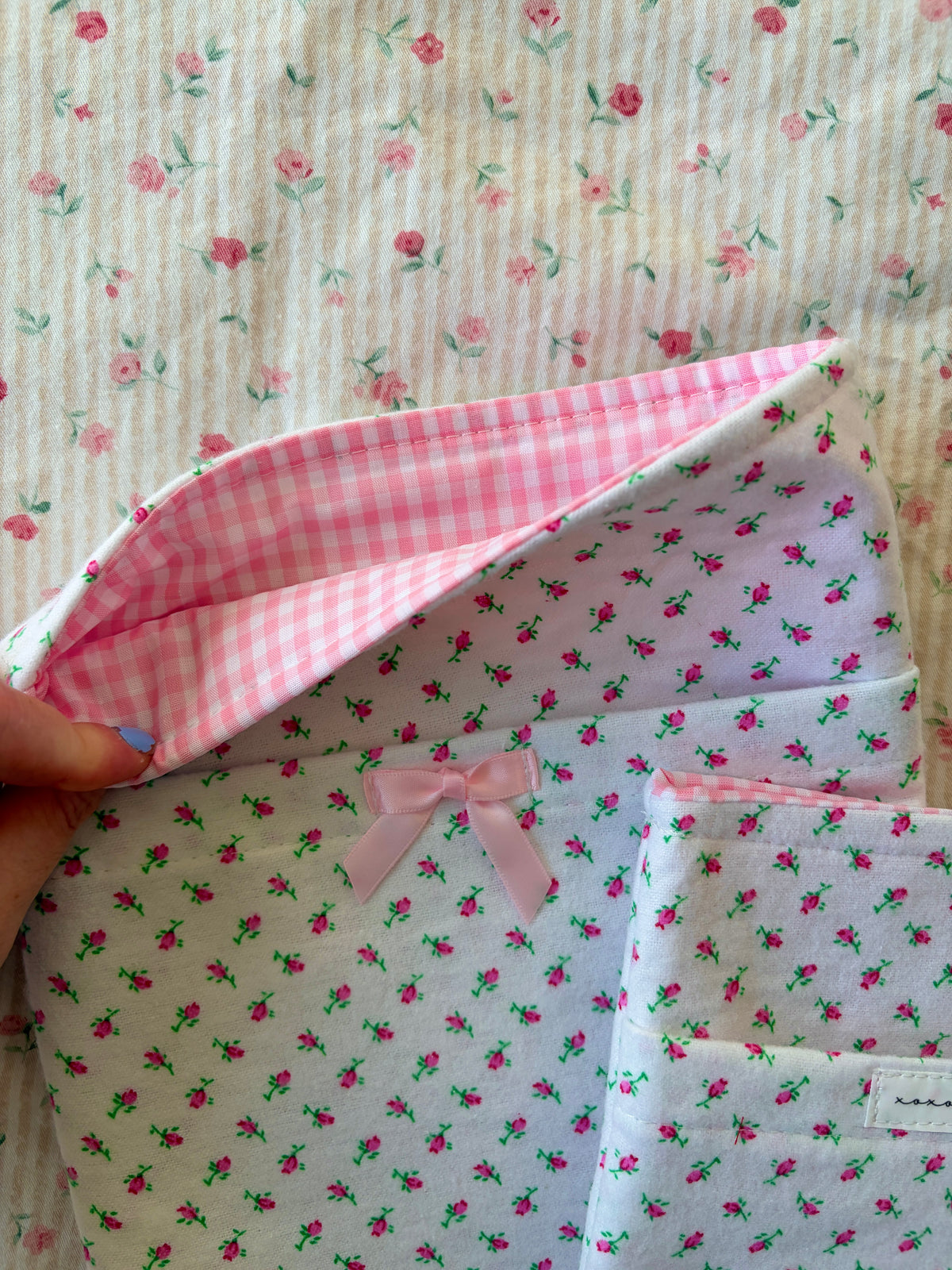 Mini Roses E-Reader/Book Sleeve - Pink Gingham