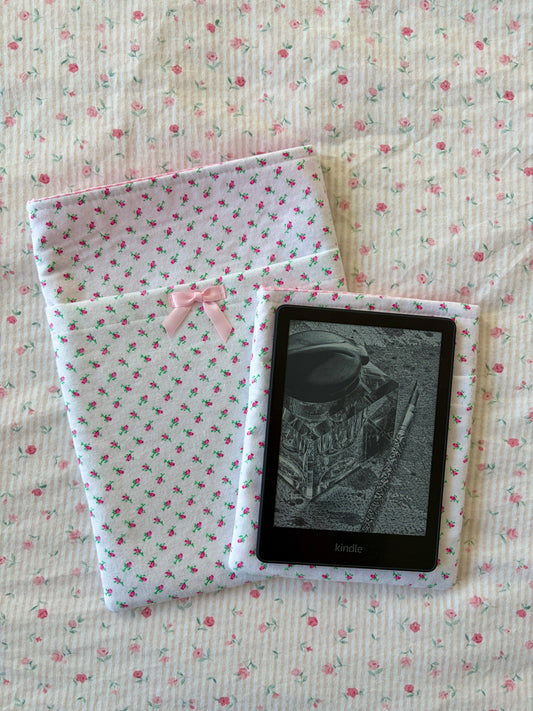 Mini Roses E-Reader/Book Sleeve - Pink Gingham