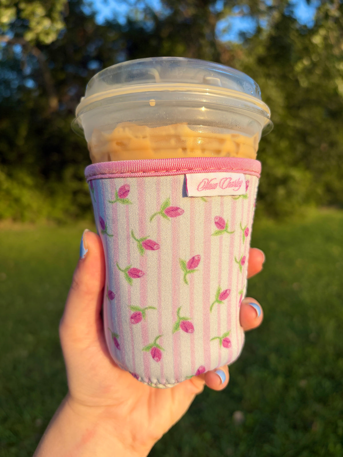 Small Sweet Tulip Striped Cup Sleeve