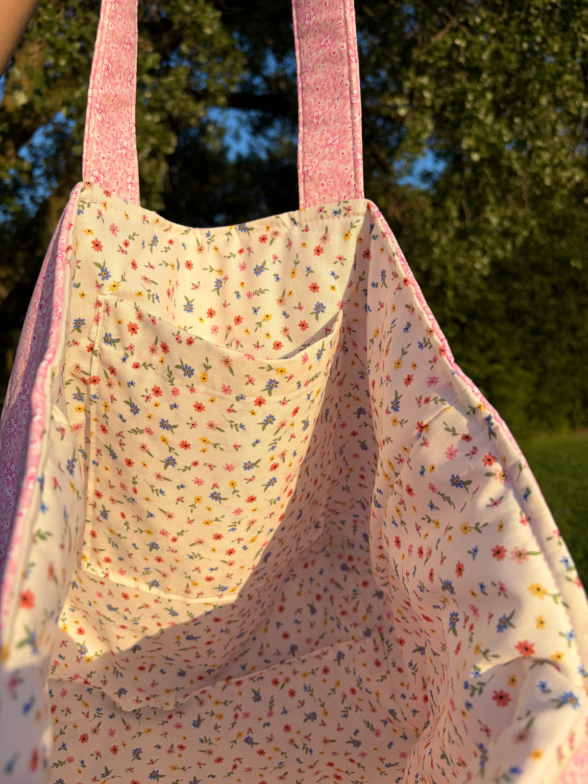 Pink Hawaiian Large Tote Bag