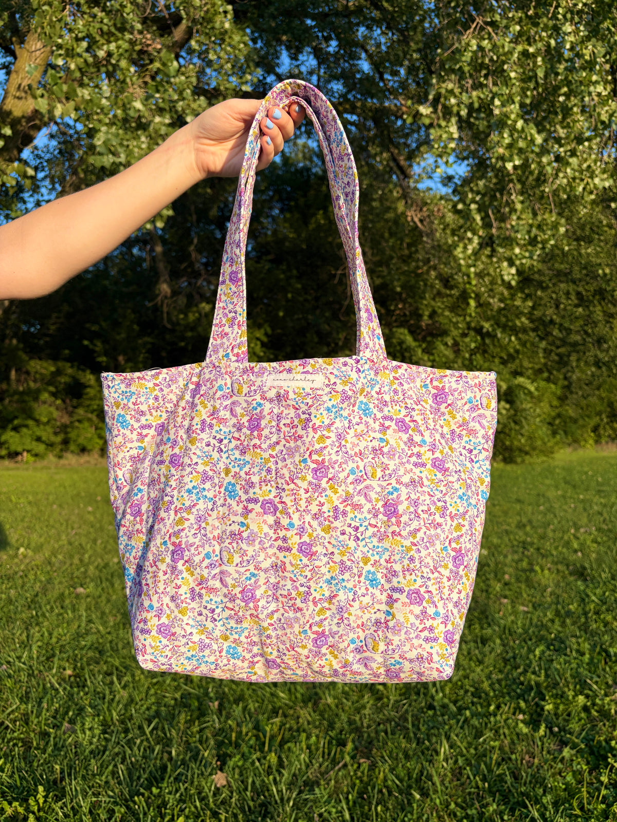 Ditsy Picnic Purple Large Tote Bag